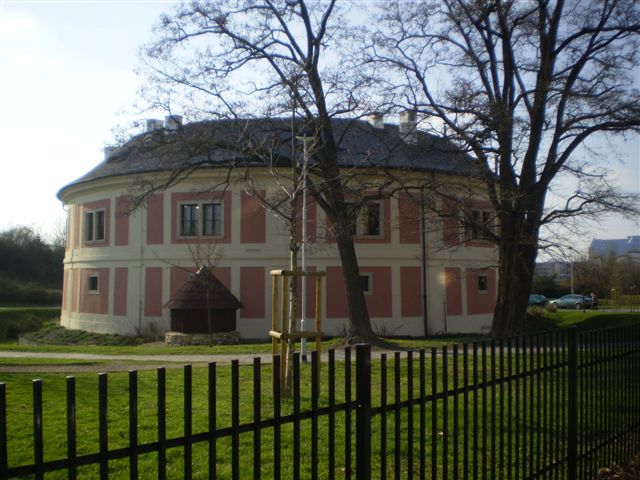 Chodovská tvrz