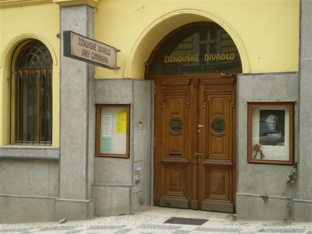 Divadlo Járy Cimrmana